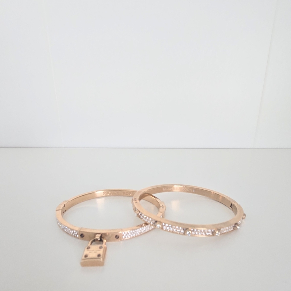 MICHAEL KORS - Pave Padlock Bracelet - Picture 6 of 7